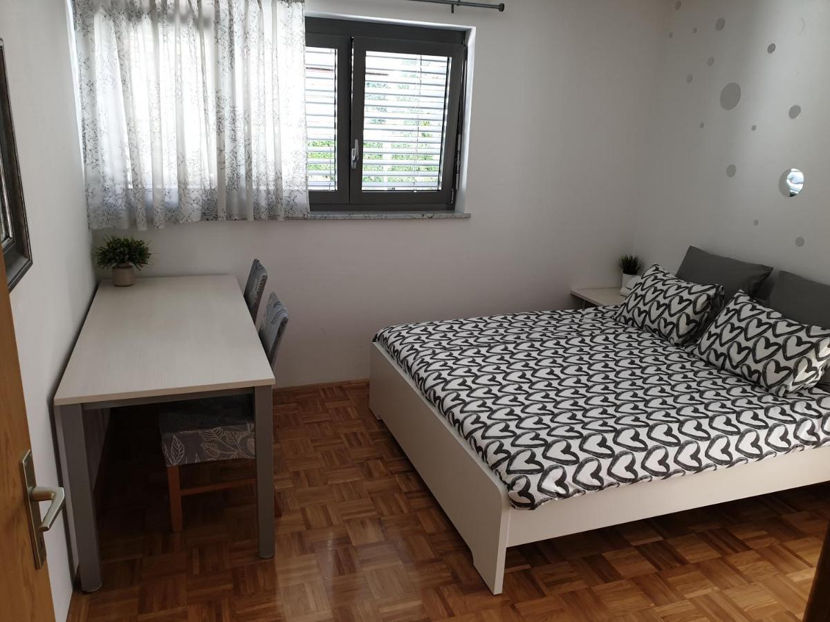 Apartment Emma Ljubljana - Free Parking, Ac, Wifi 외부 사진