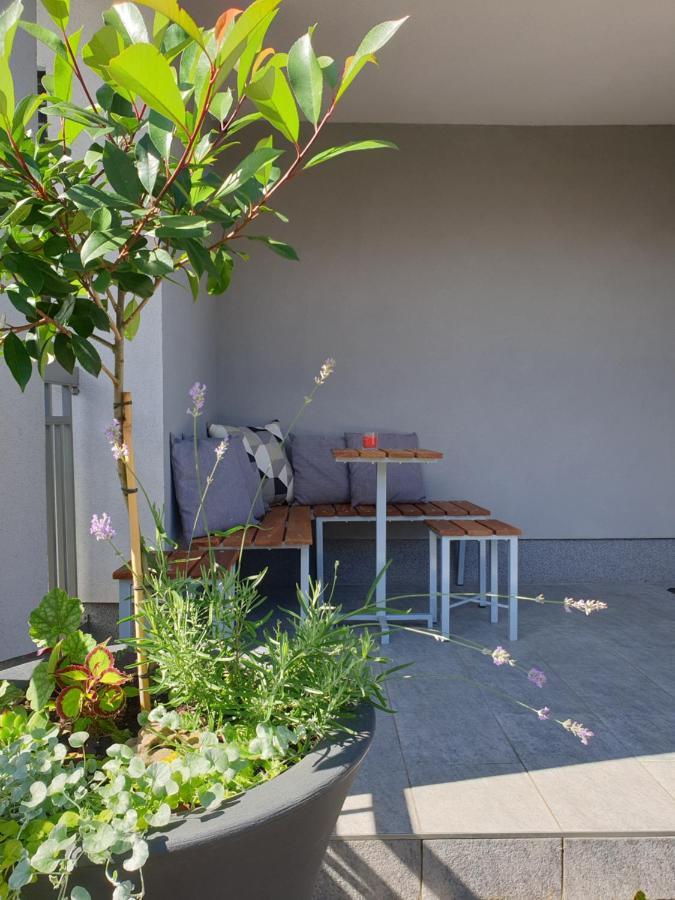 Apartment Emma Ljubljana - Free Parking, Ac, Wifi 외부 사진