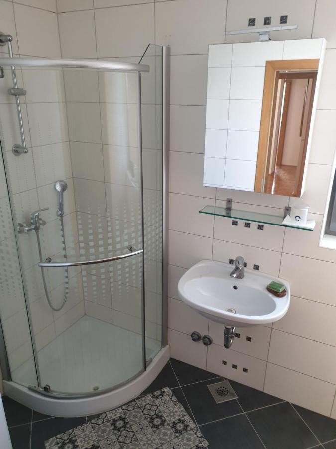 Apartment Emma Ljubljana - Free Parking, Ac, Wifi 외부 사진