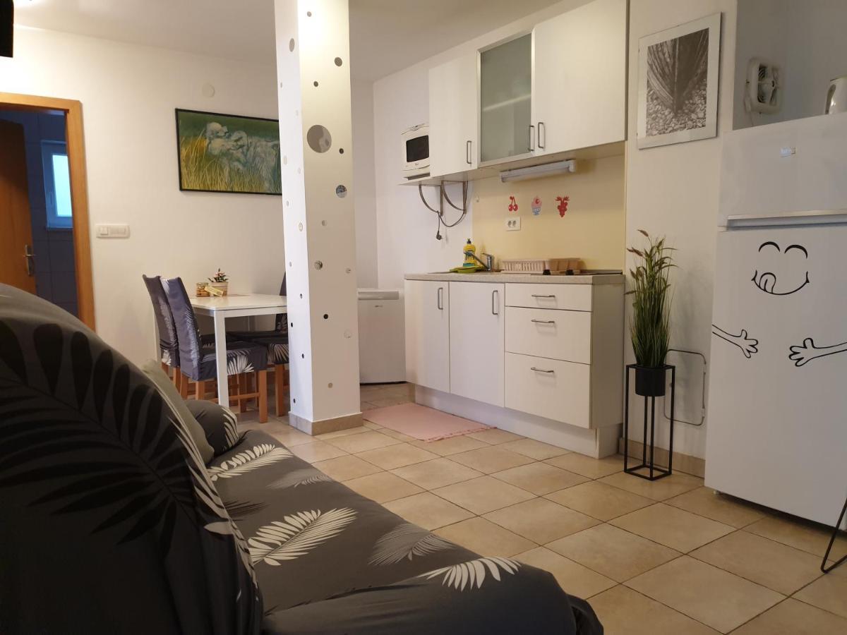 Apartment Emma Ljubljana - Free Parking, Ac, Wifi 외부 사진