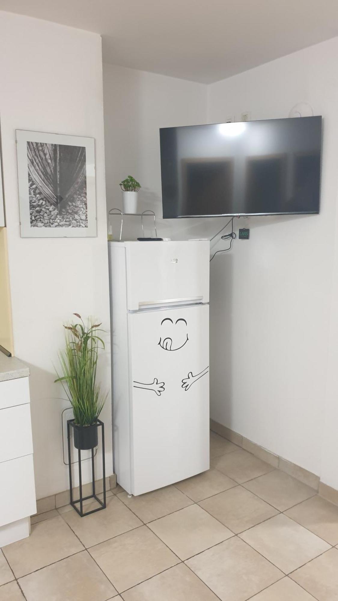 Apartment Emma Ljubljana - Free Parking, Ac, Wifi 외부 사진
